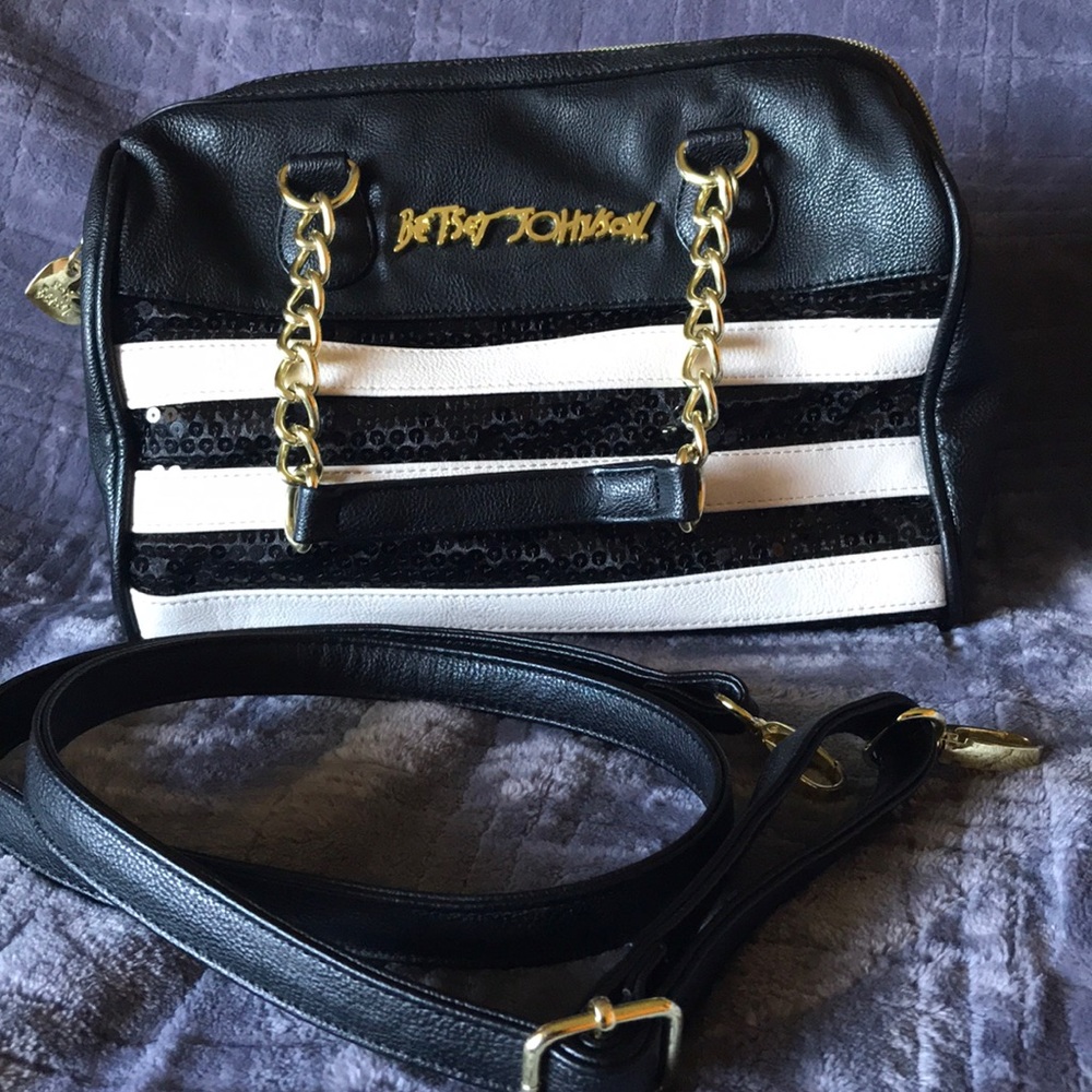 Betsey Johnson Purse 👜 💋